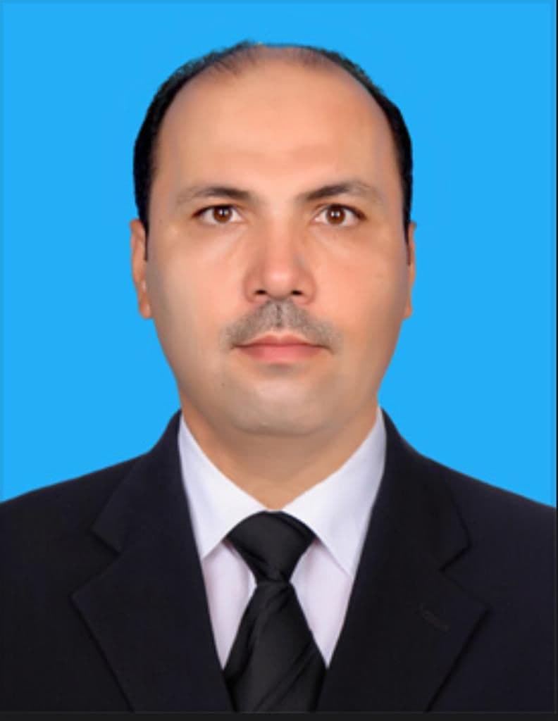 Portrait of Mr. Rehmatullah, Senior Executive Director at Al Khayer Al Arab.